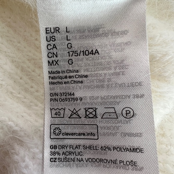 White Fluffy Turtleneck - Picture 4 of 4